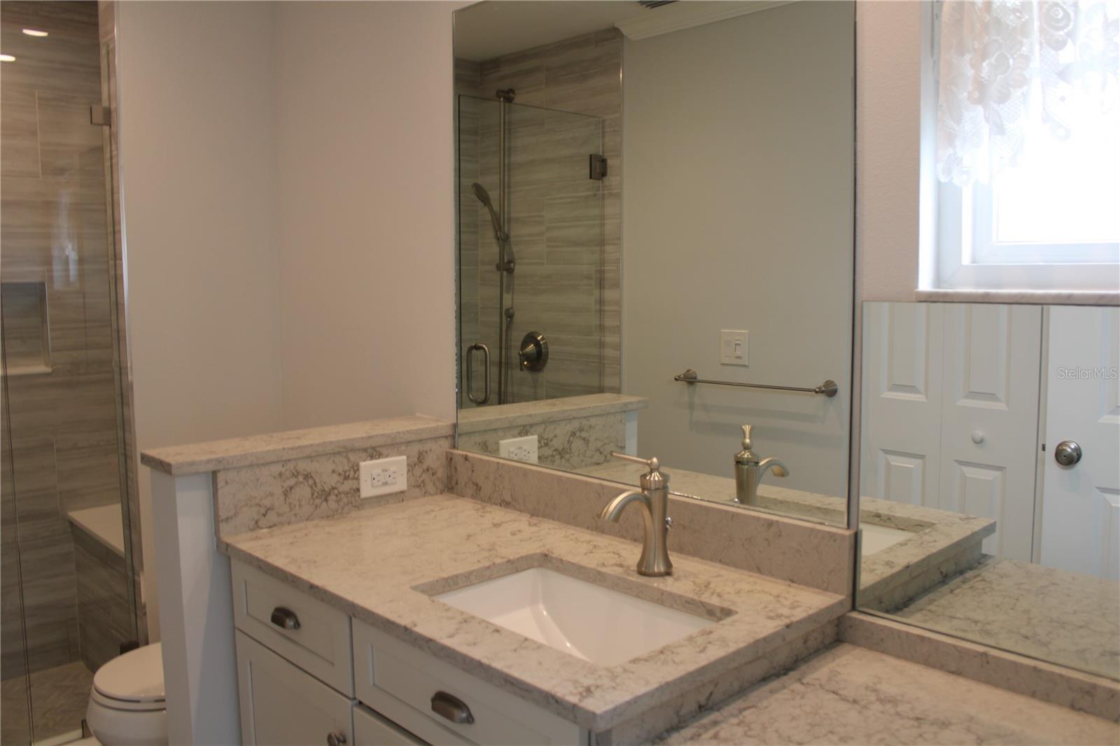 HORIZON TWNHS - Residential Lease