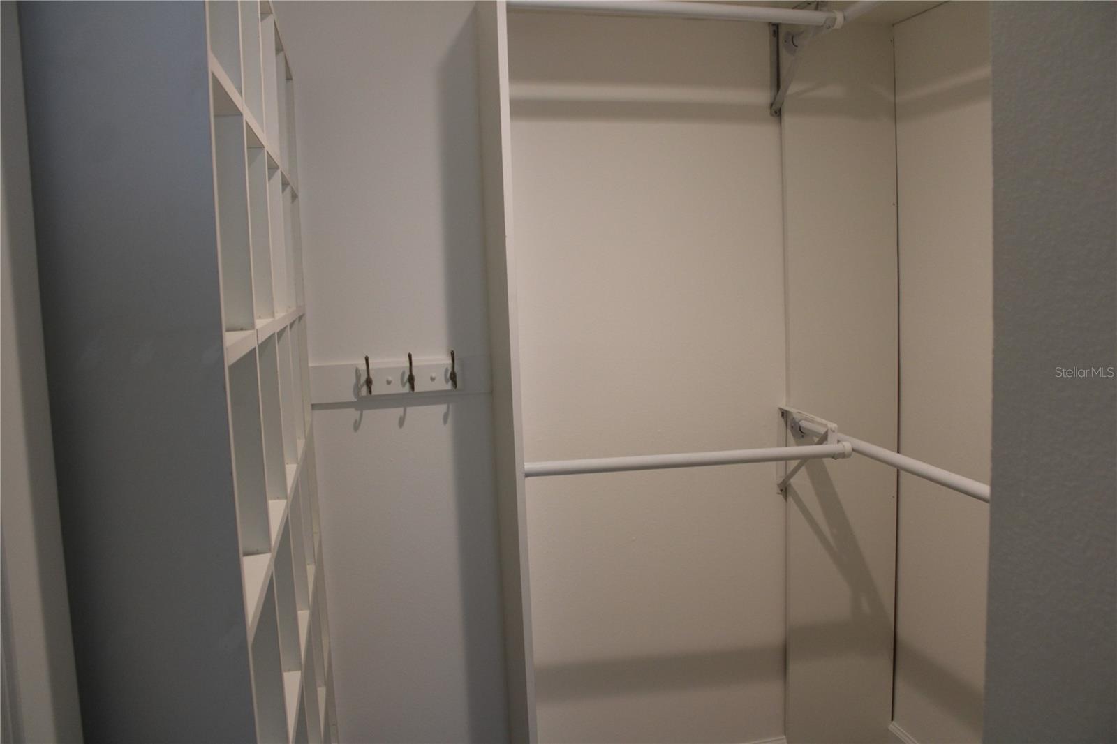 HORIZON TWNHS - Residential Lease