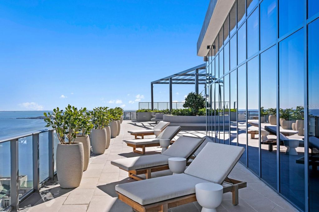 Photo of 3015 S Ysabella Avenue #2002, Tampa, FL 33629 (MLS # TB8471530)