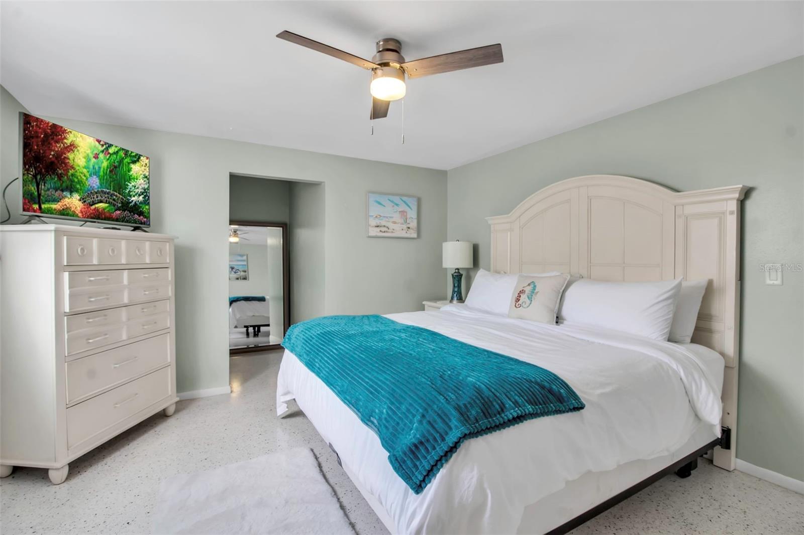 BAYVIEW GROVE - Residential