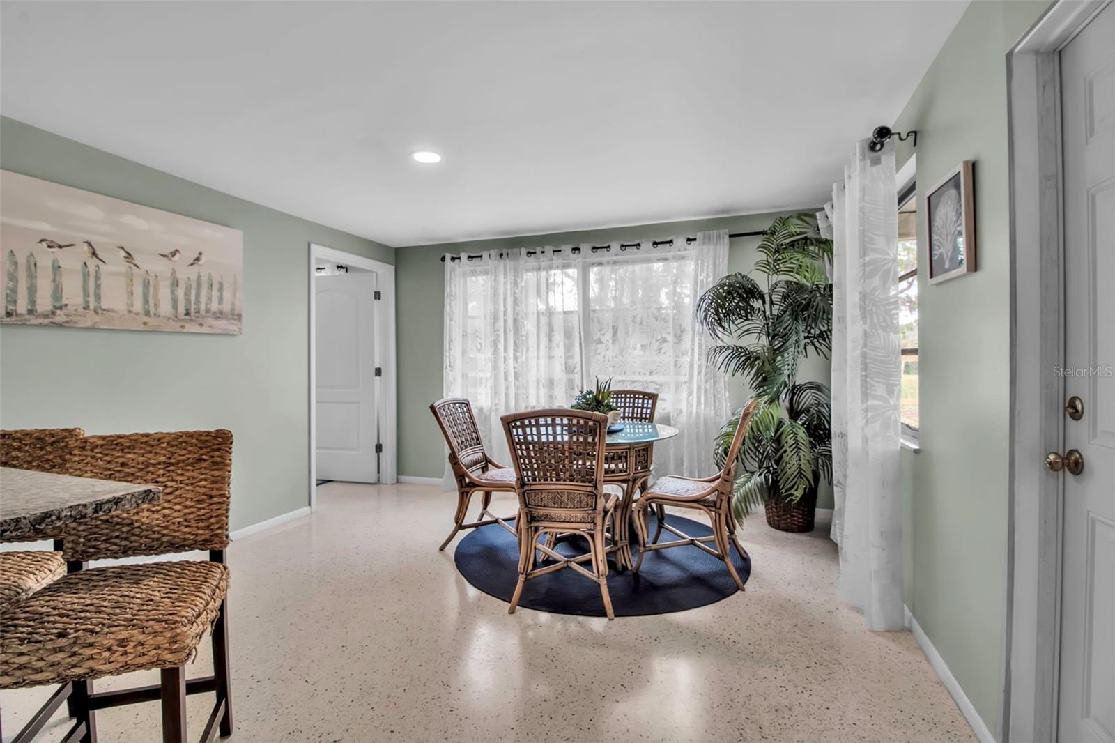 BAYVIEW GROVE - Residential