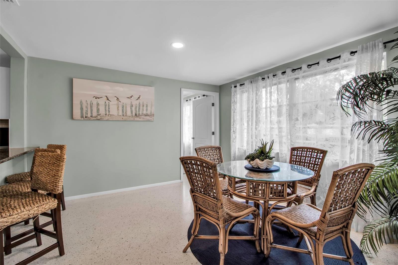 BAYVIEW GROVE - Residential