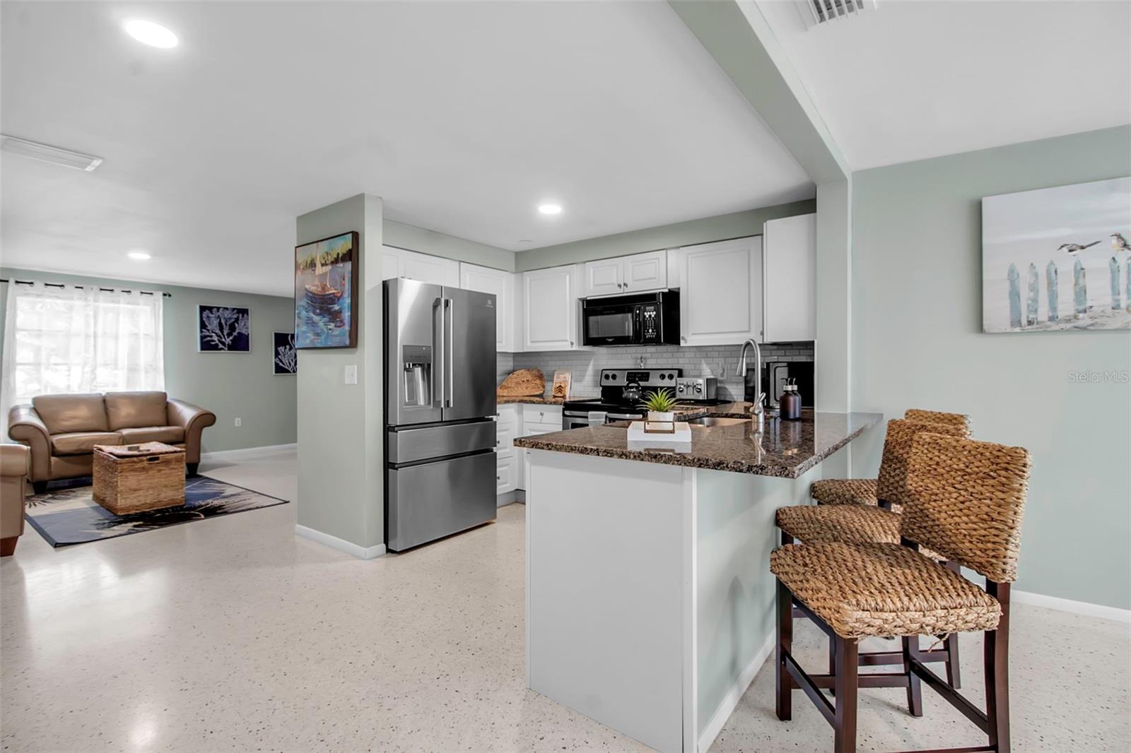 BAYVIEW GROVE - Residential