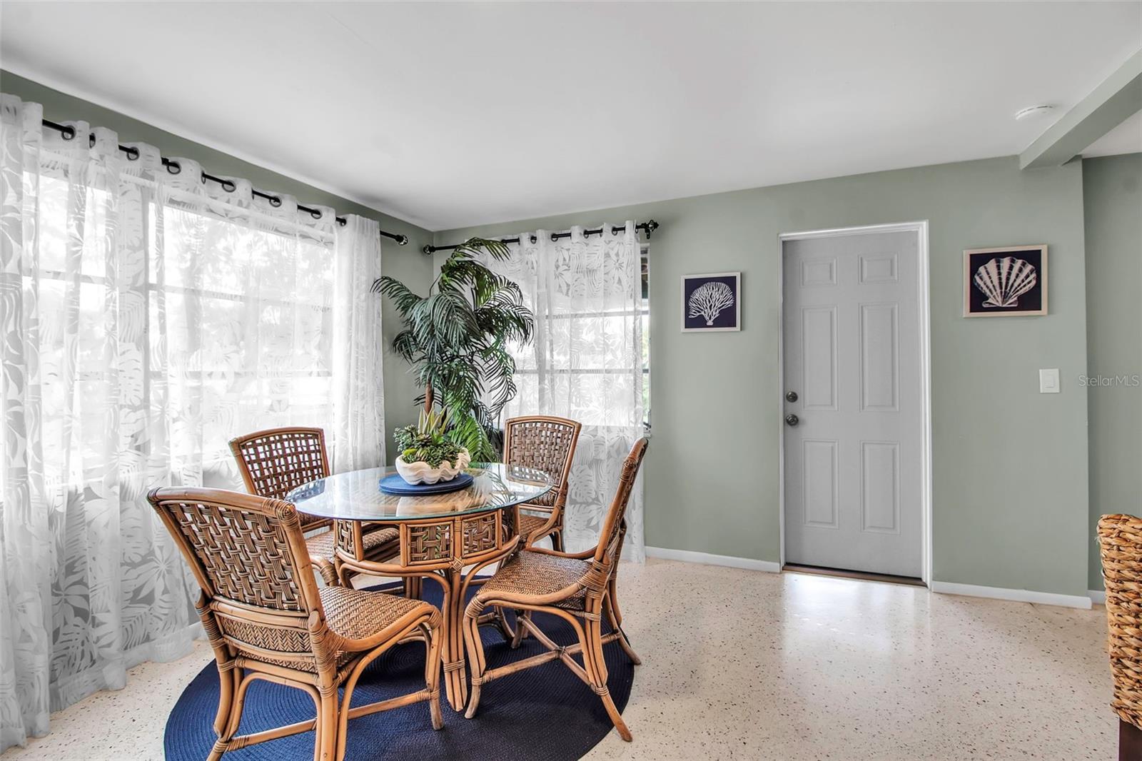 BAYVIEW GROVE - Residential