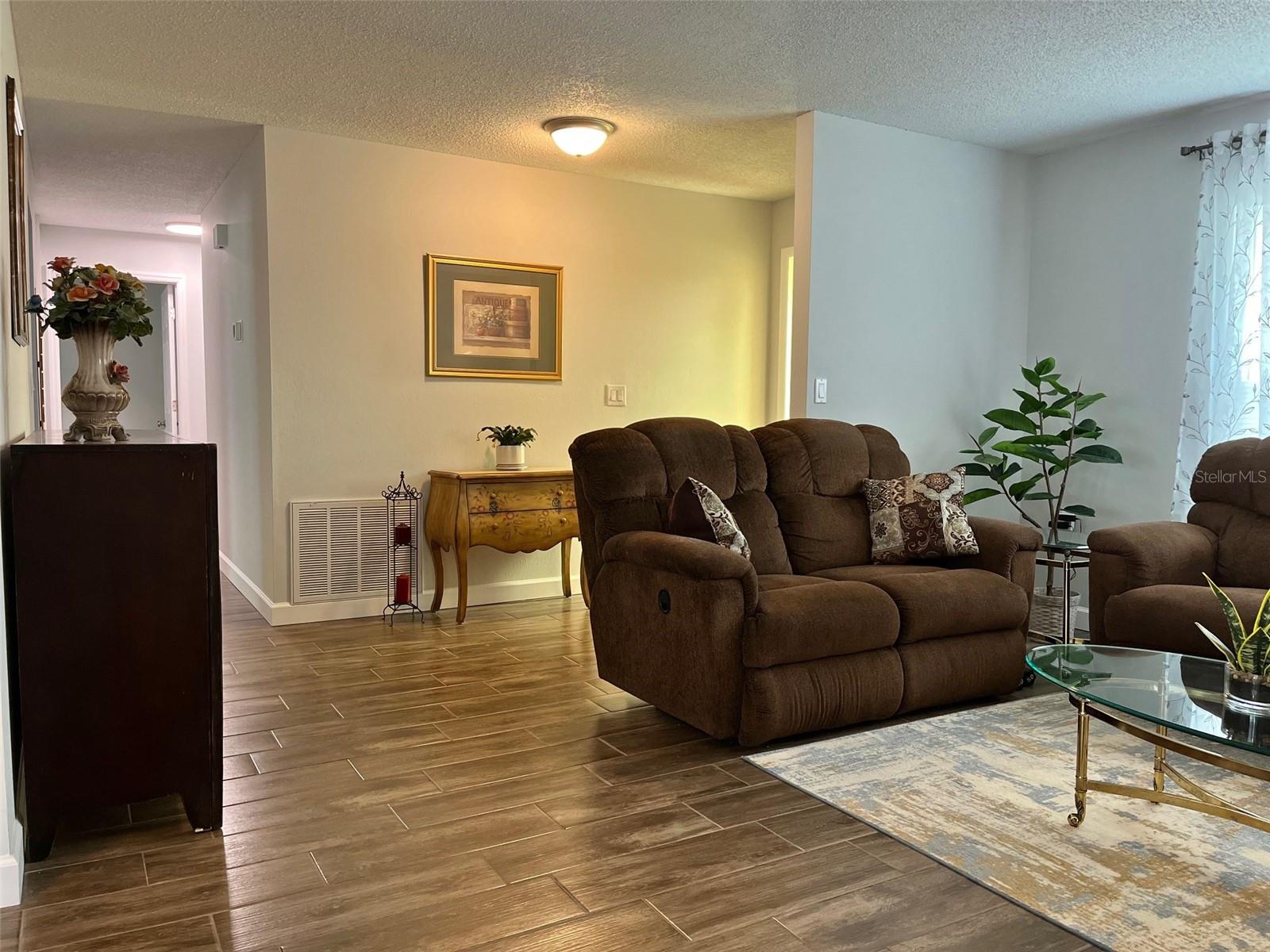 10627 MIRA VISTA DRIVE