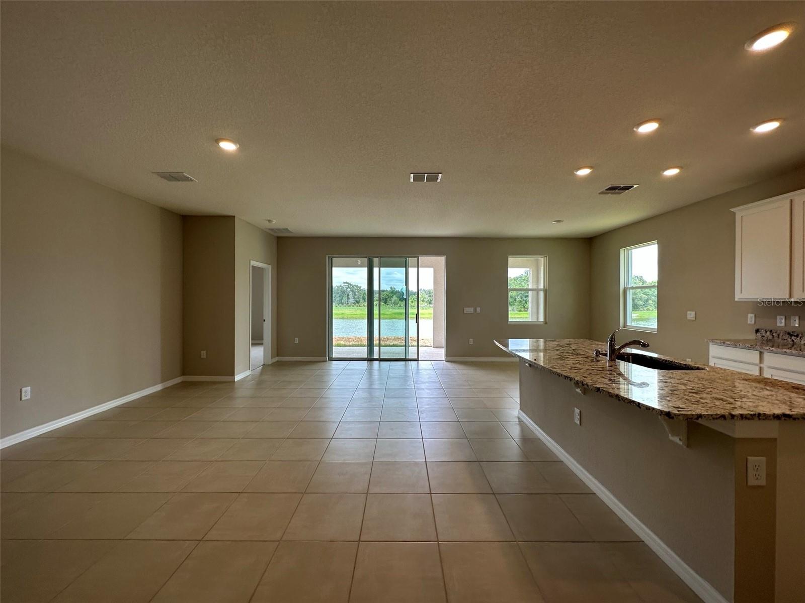 BELLA LAGO - Residential Lease