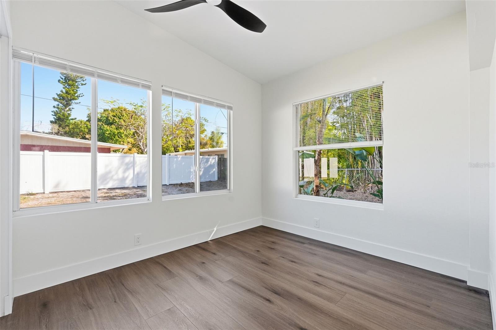 GREENBRIAR HOMES 1ST ADD - Residential