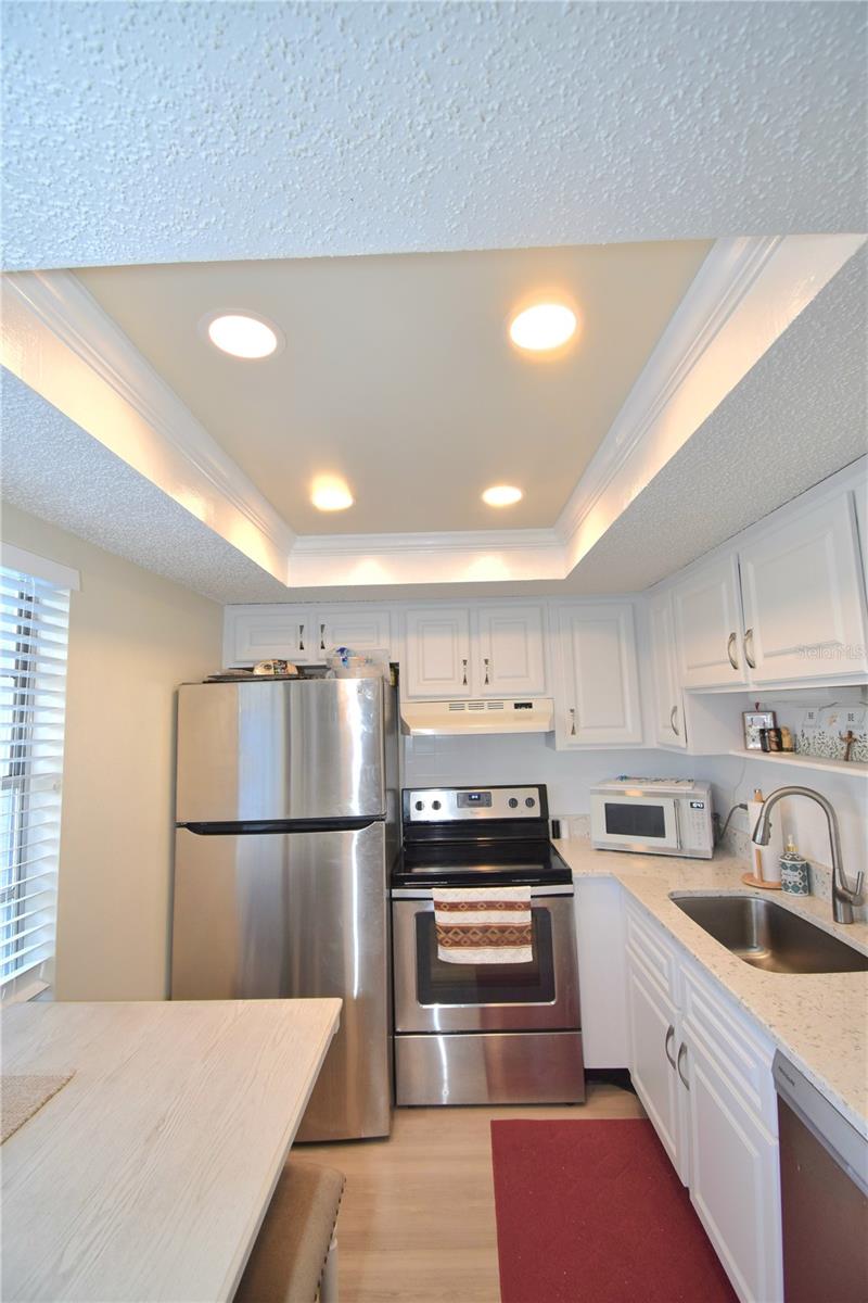 952 VIRGINIA STREET 209