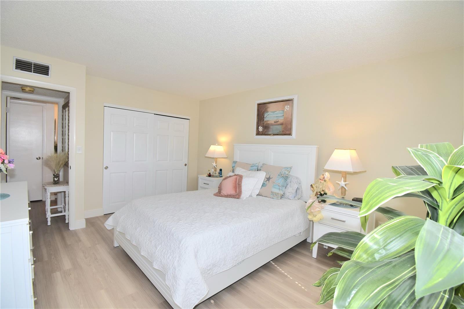 HEATHER LAKE APTS CONDO - Residential