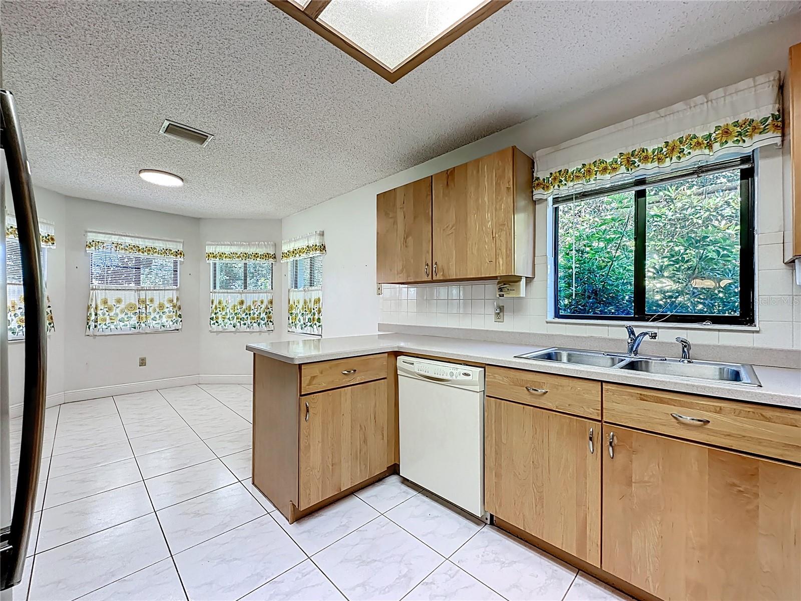 FOREST GROVE BUS CENTER - Residential