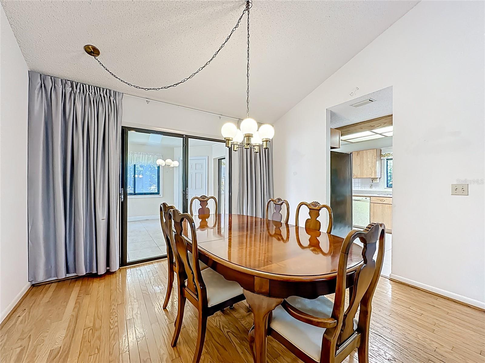 FOREST GROVE BUS CENTER - Residential