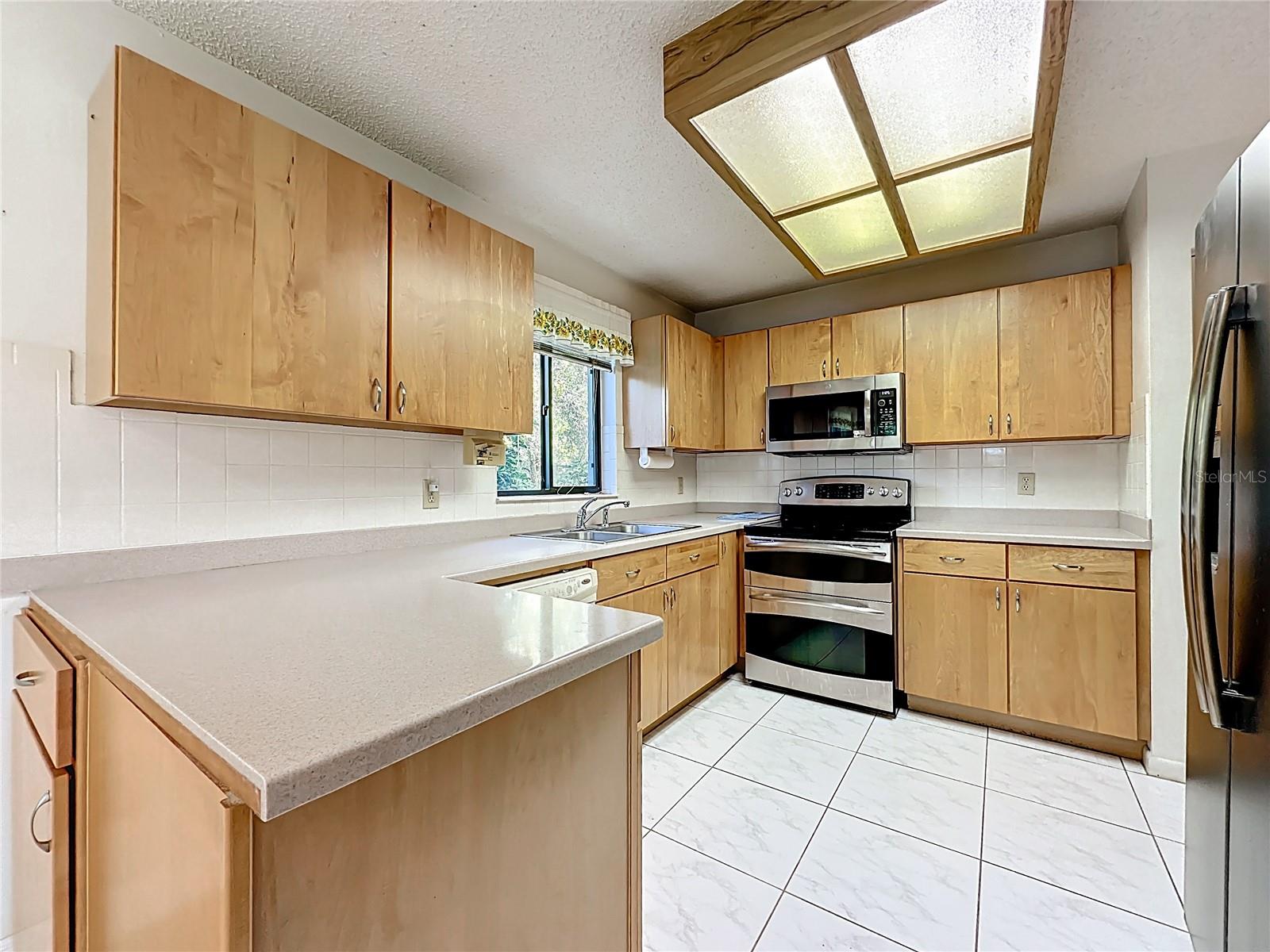 FOREST GROVE BUS CENTER - Residential