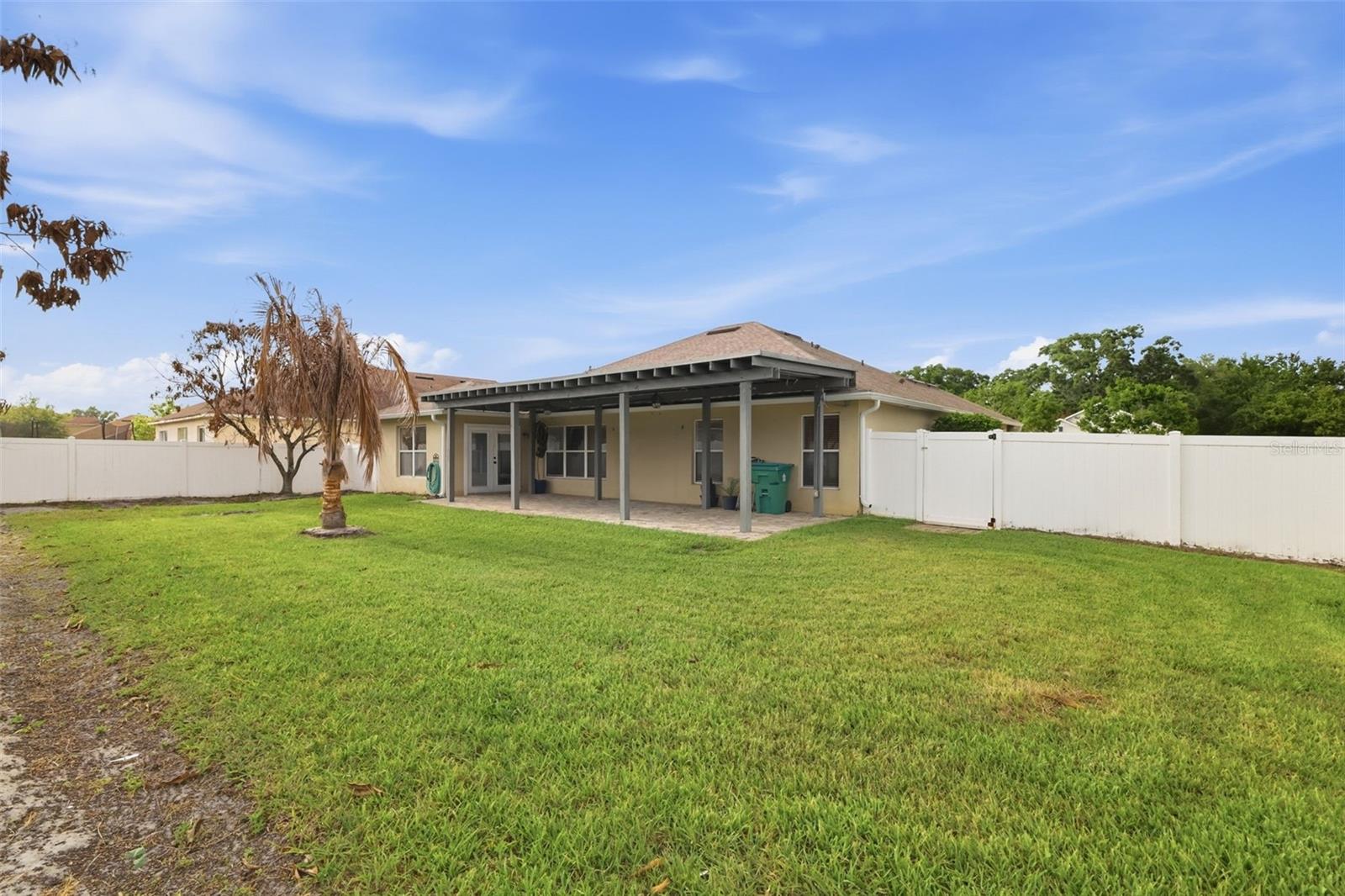 COBBLESTONE/WINTER GARDEN - Residential