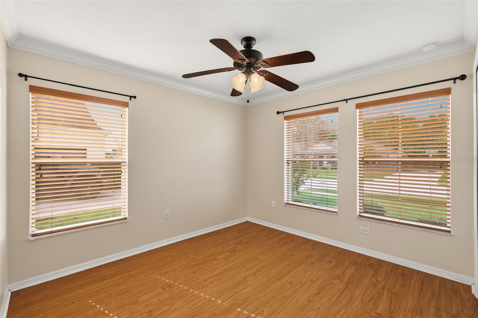 COBBLESTONE/WINTER GARDEN - Residential