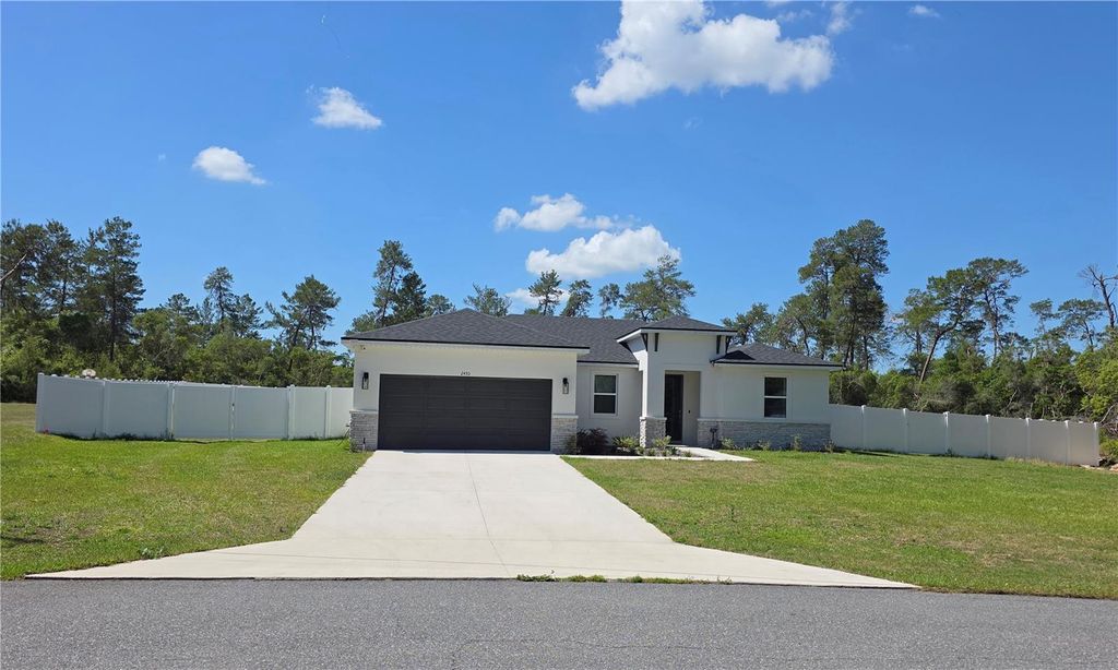 Photo of 2450 SW 170th Loop, Ocala, FL 34473 (MLS # OM723575)