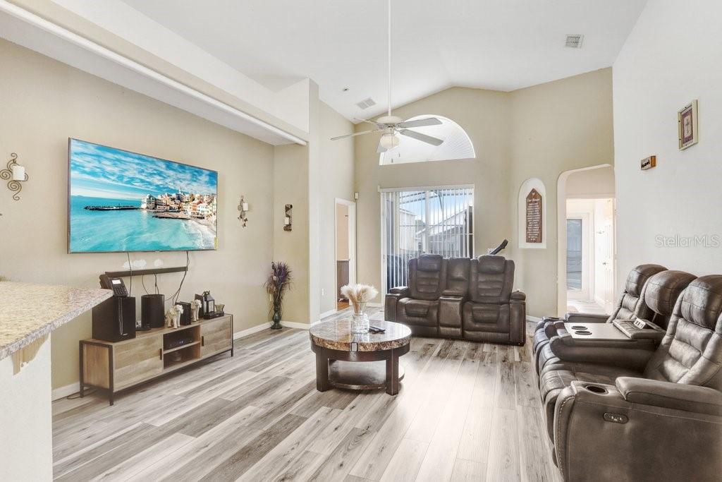 163 ANDALUSIA LOOP