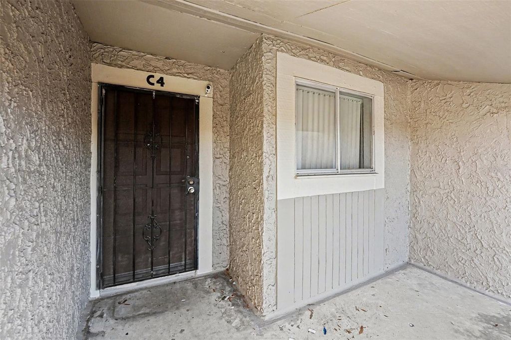 Photo of 6308 Newtown Circle #C4, Tampa, FL 33615 (MLS # TB8501942)
