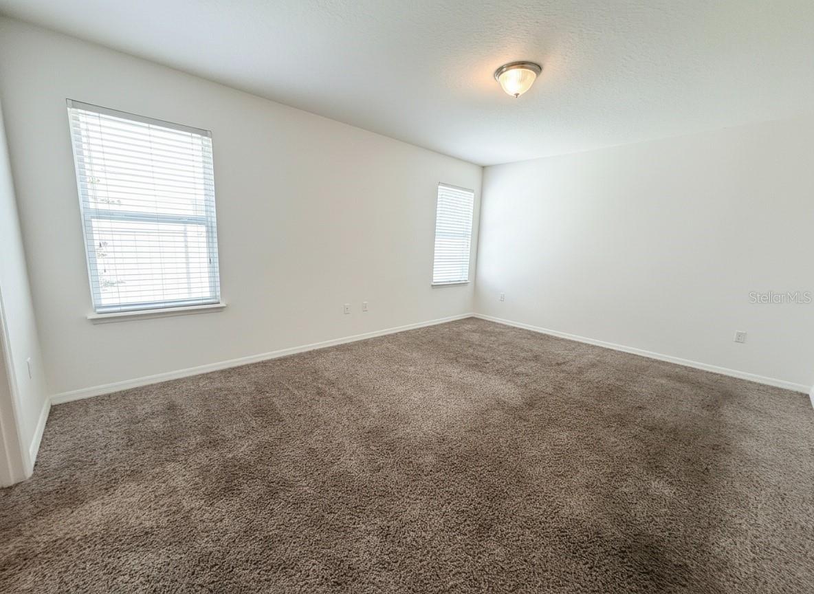 WINDSONG AT LEESBURG - Residential