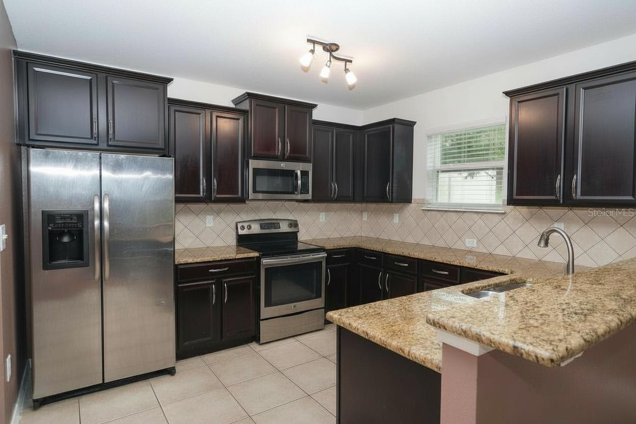 5909 WINDSONG OAK DRIVE