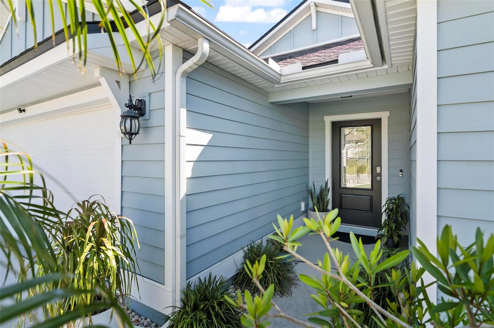309 S HAMILTON SPRINGS ROAD