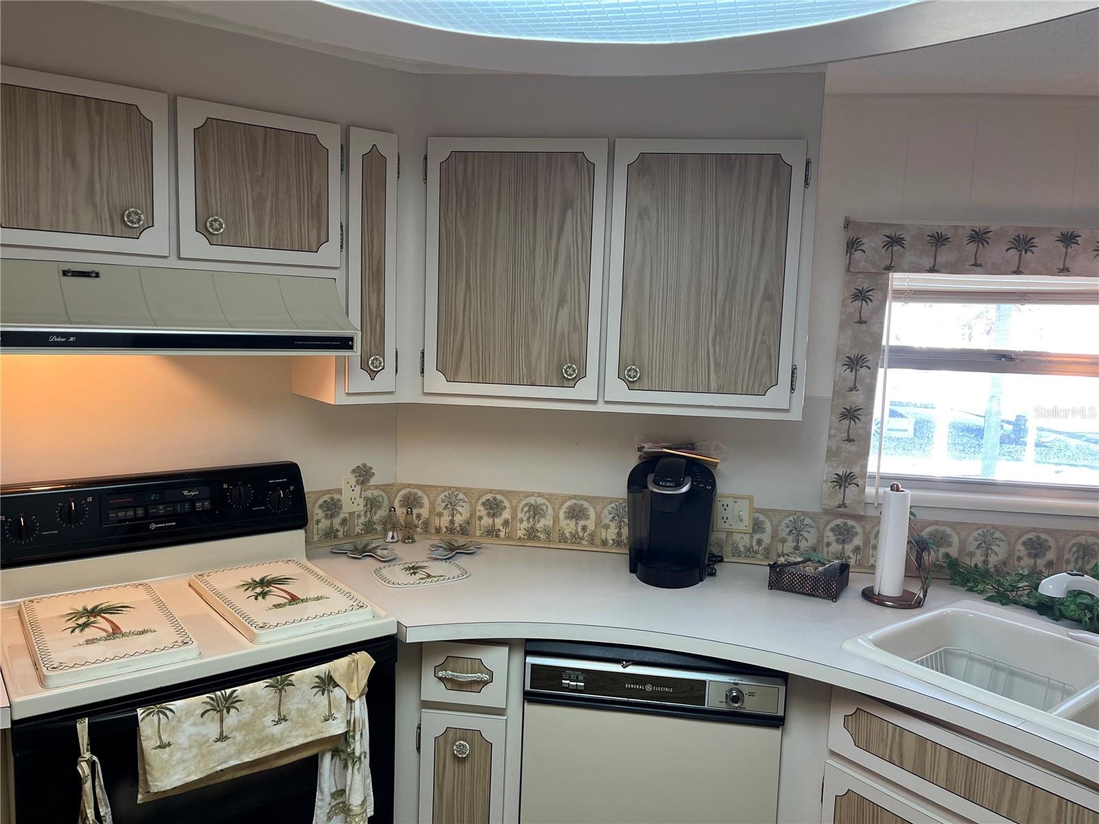 VENICE ISLE - Residential