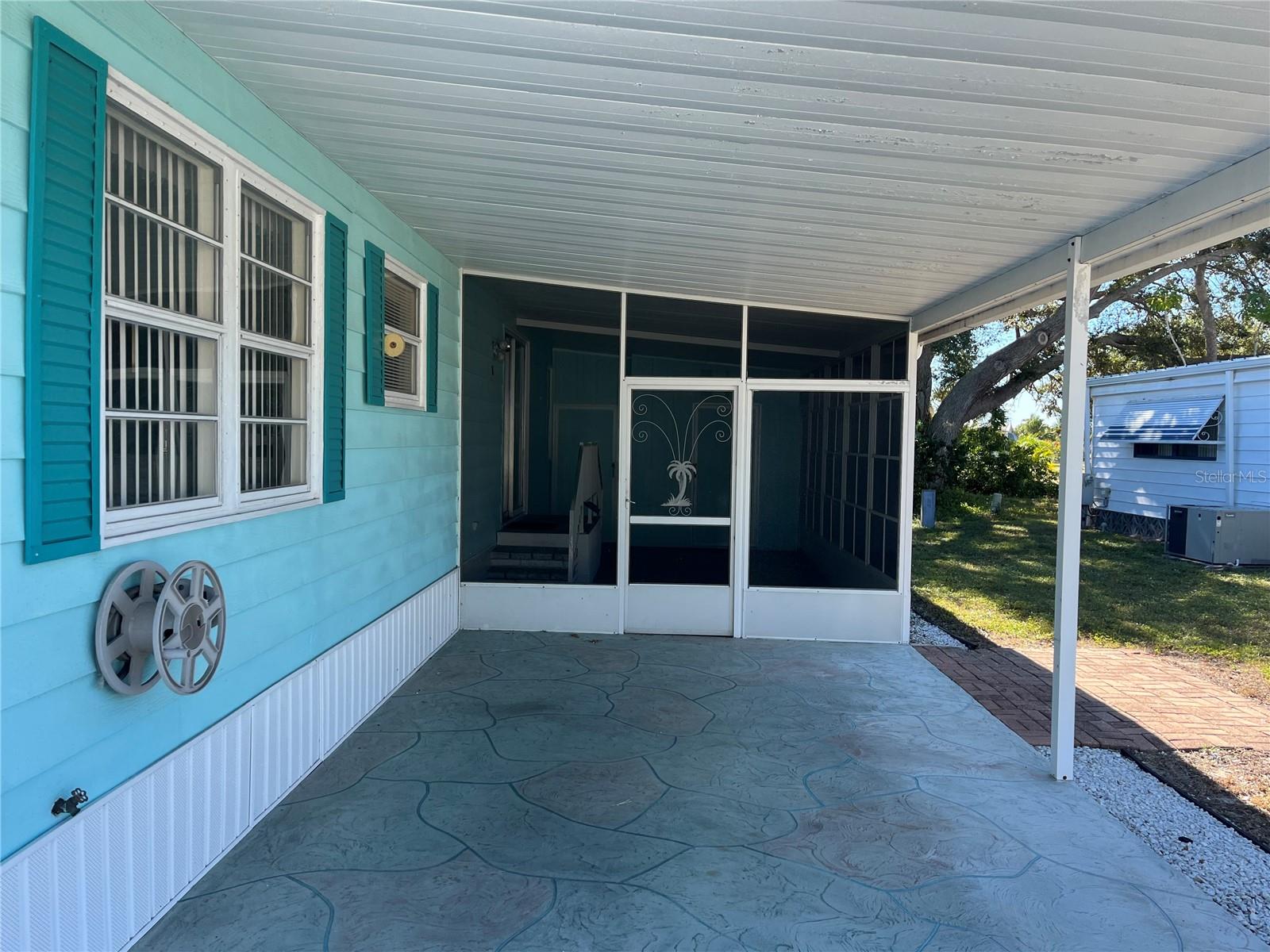 VENICE ISLE - Residential