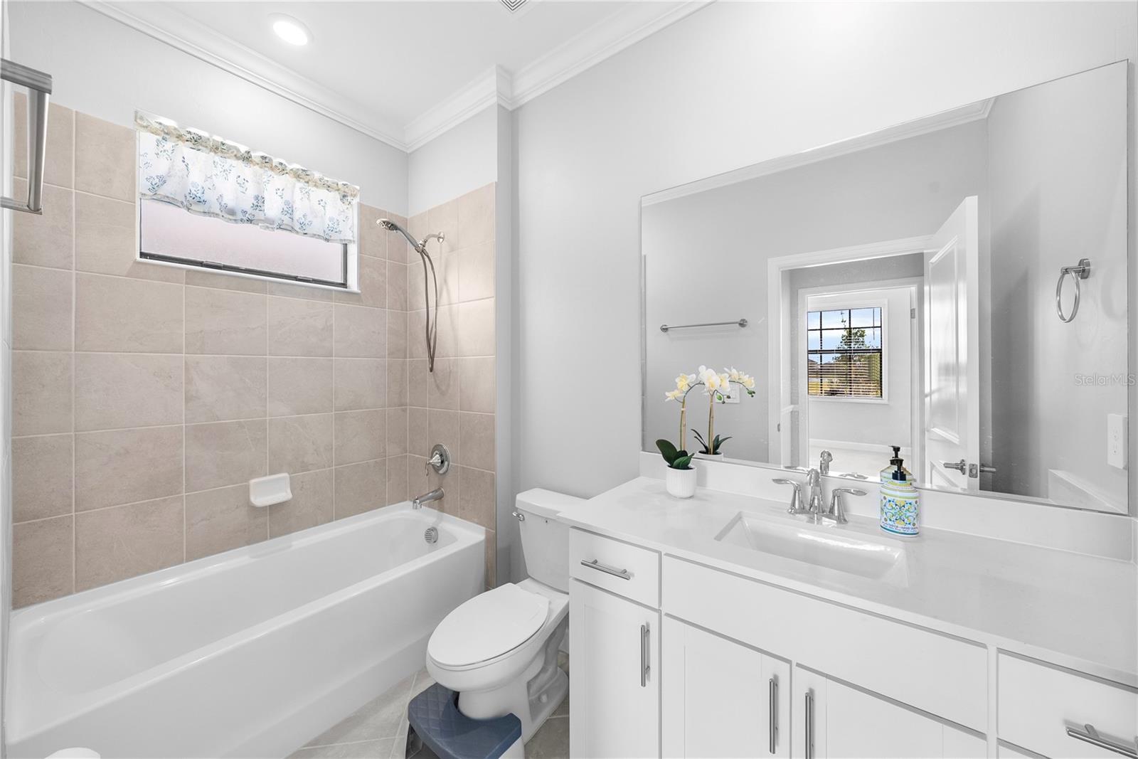 LORRAINE LAKES PH IIB-3 & IIC - Residential Lease