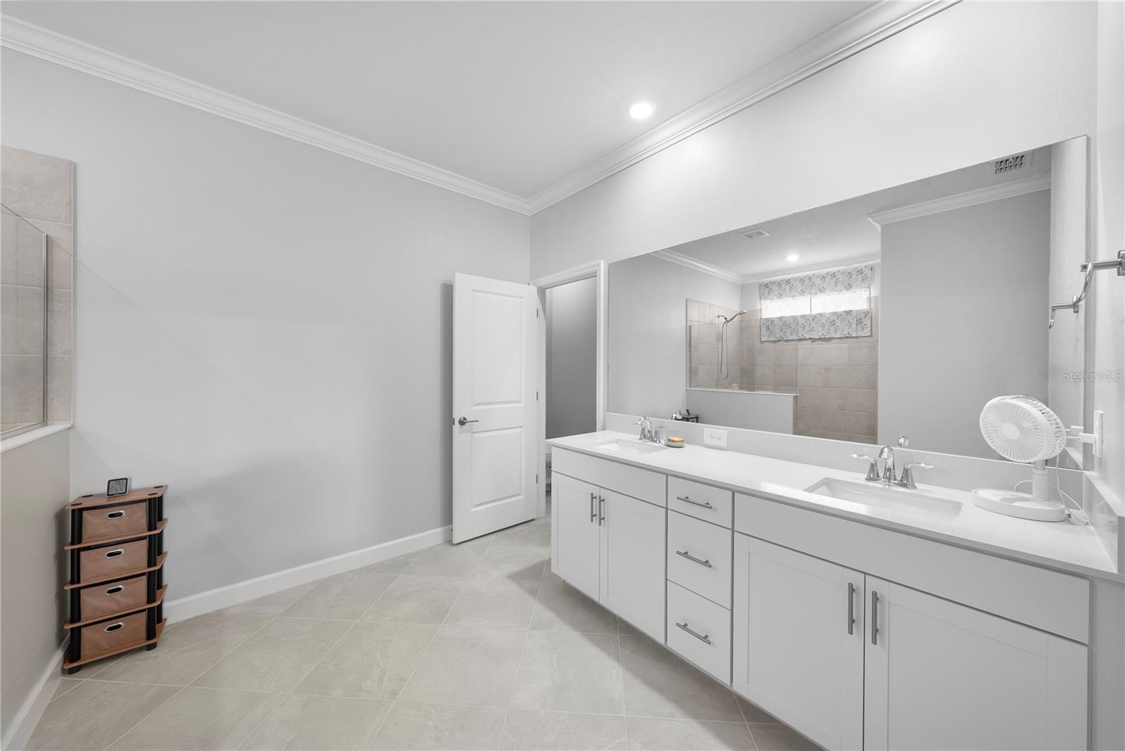 LORRAINE LAKES PH IIB-3 & IIC - Residential Lease