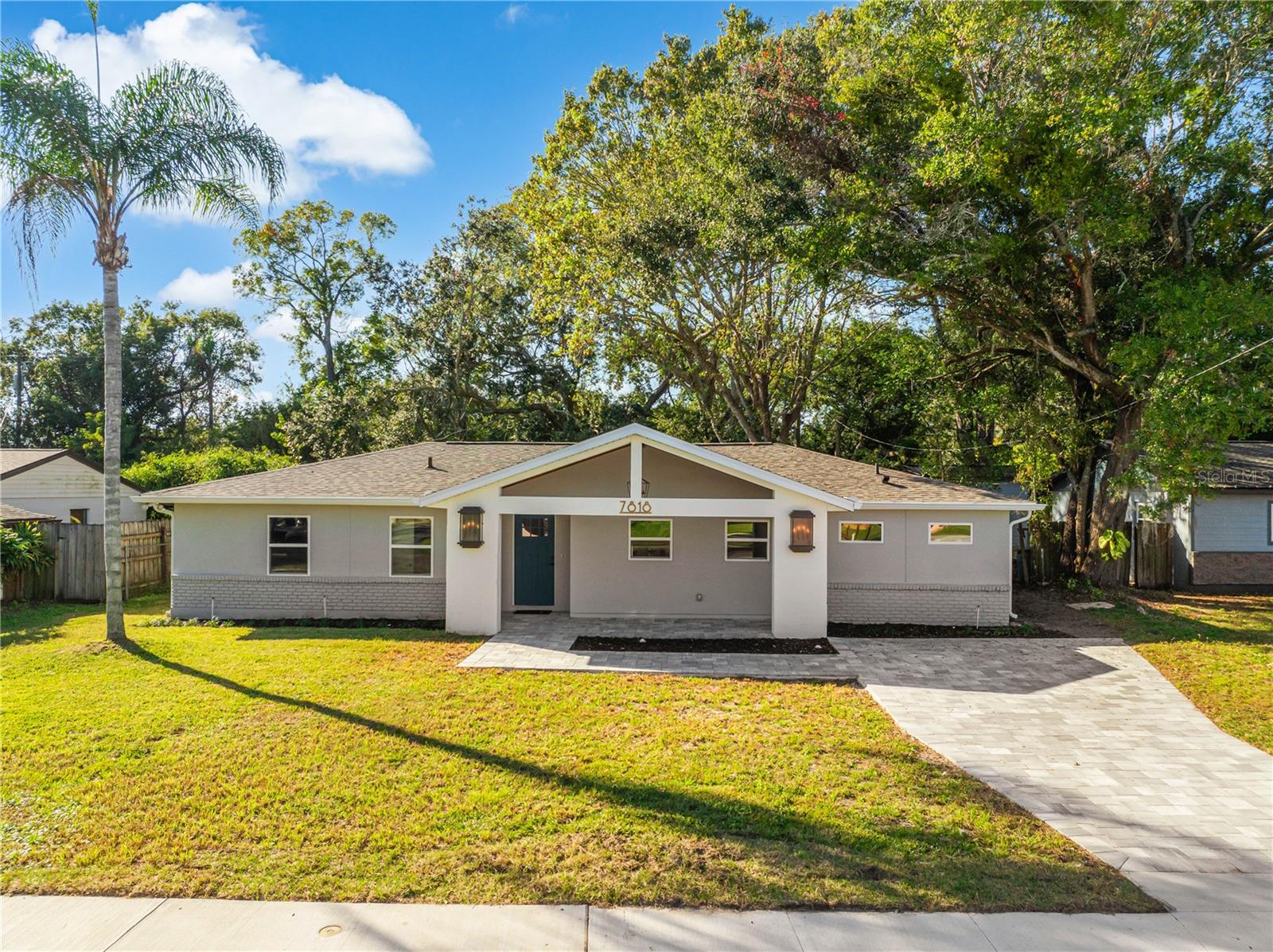 PLANTATION - Residential