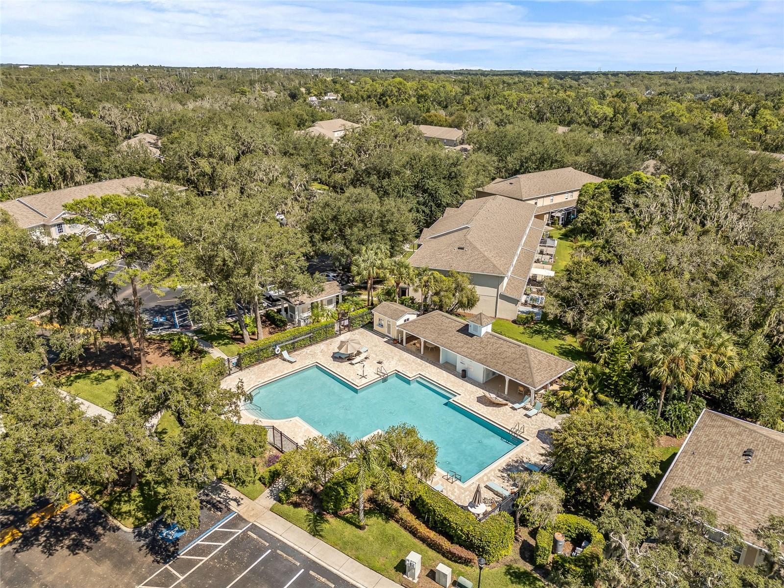 FISHHAWK RANCH TWNHMS PH - Residential
