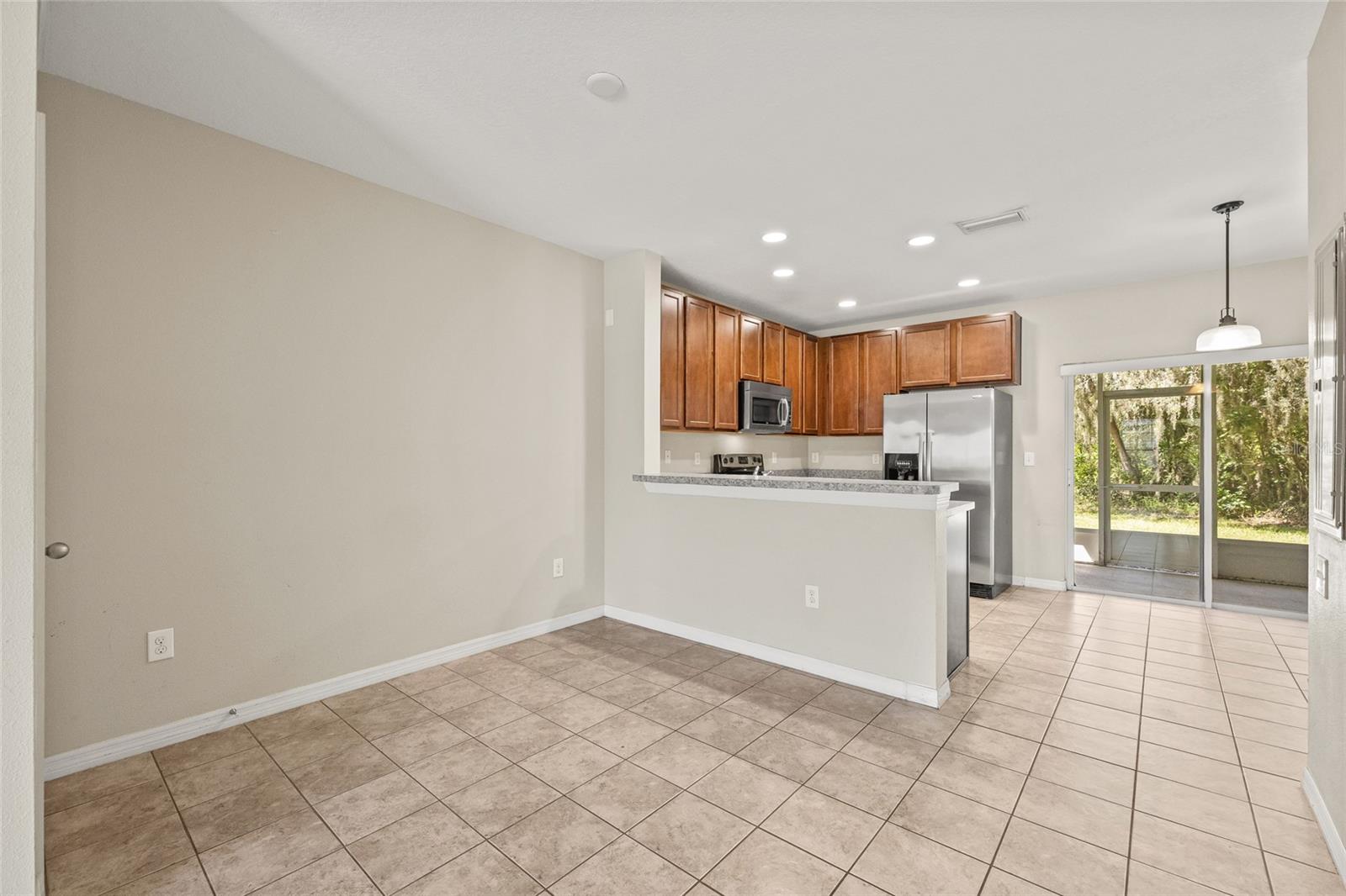 FISHHAWK RANCH TWNHMS PH - Residential