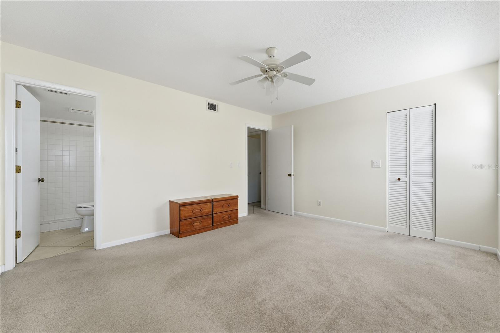 BIRD BAY V - Residential