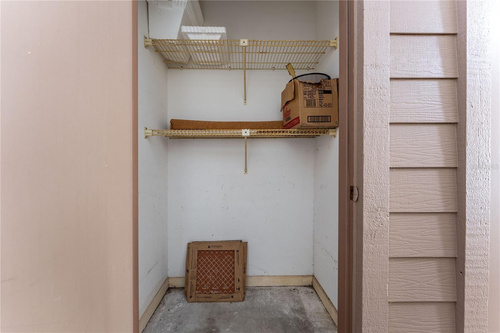 BIRD BAY V - Residential