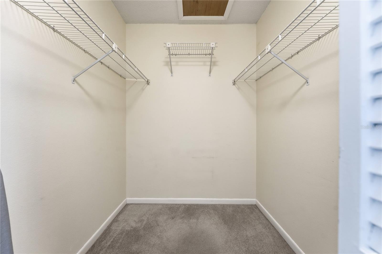 BIRD BAY V - Residential