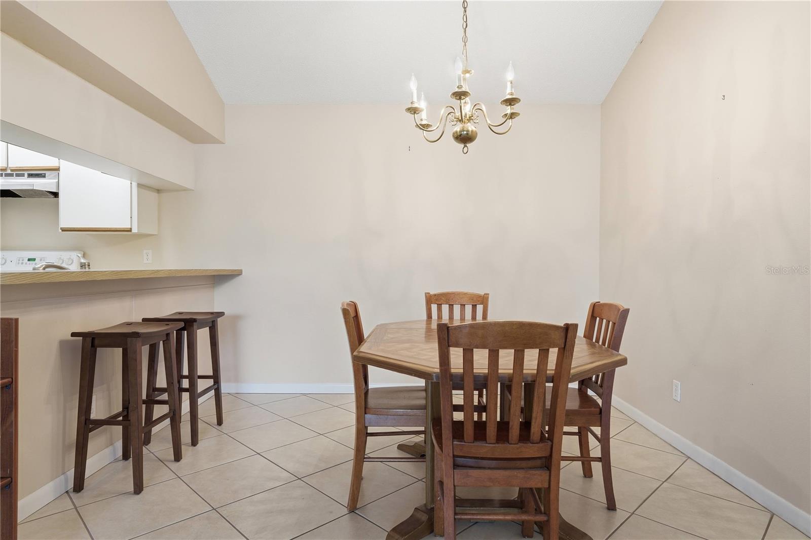 BIRD BAY V - Residential