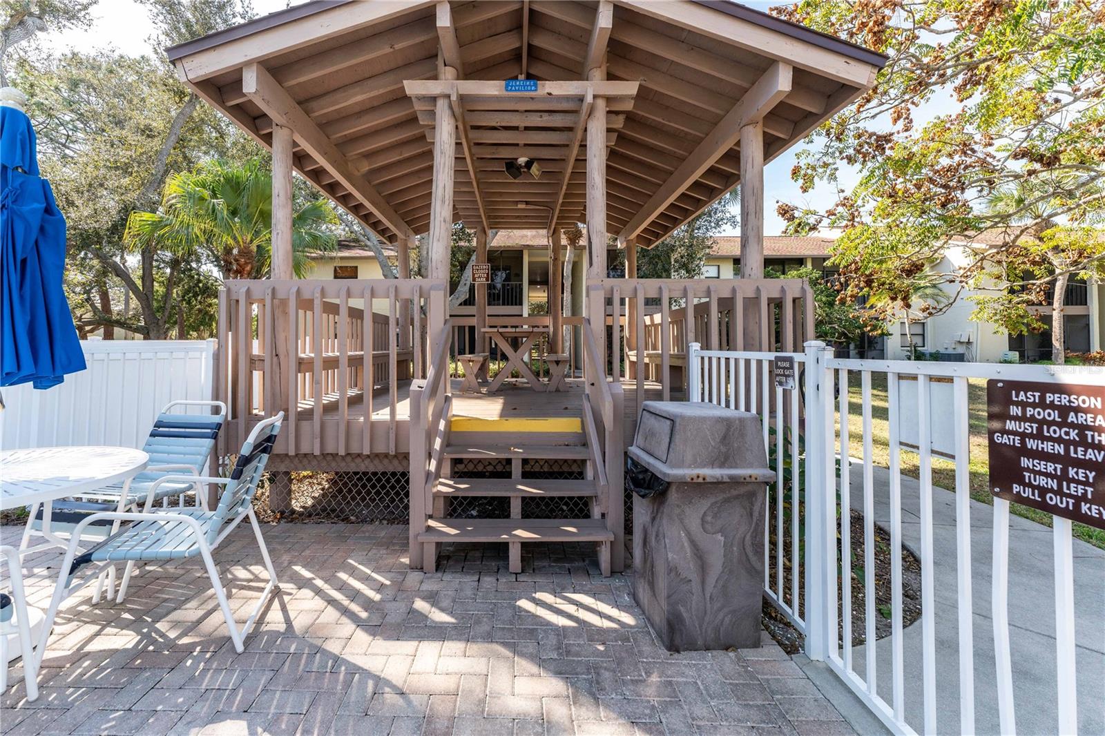 BIRD BAY V - Residential