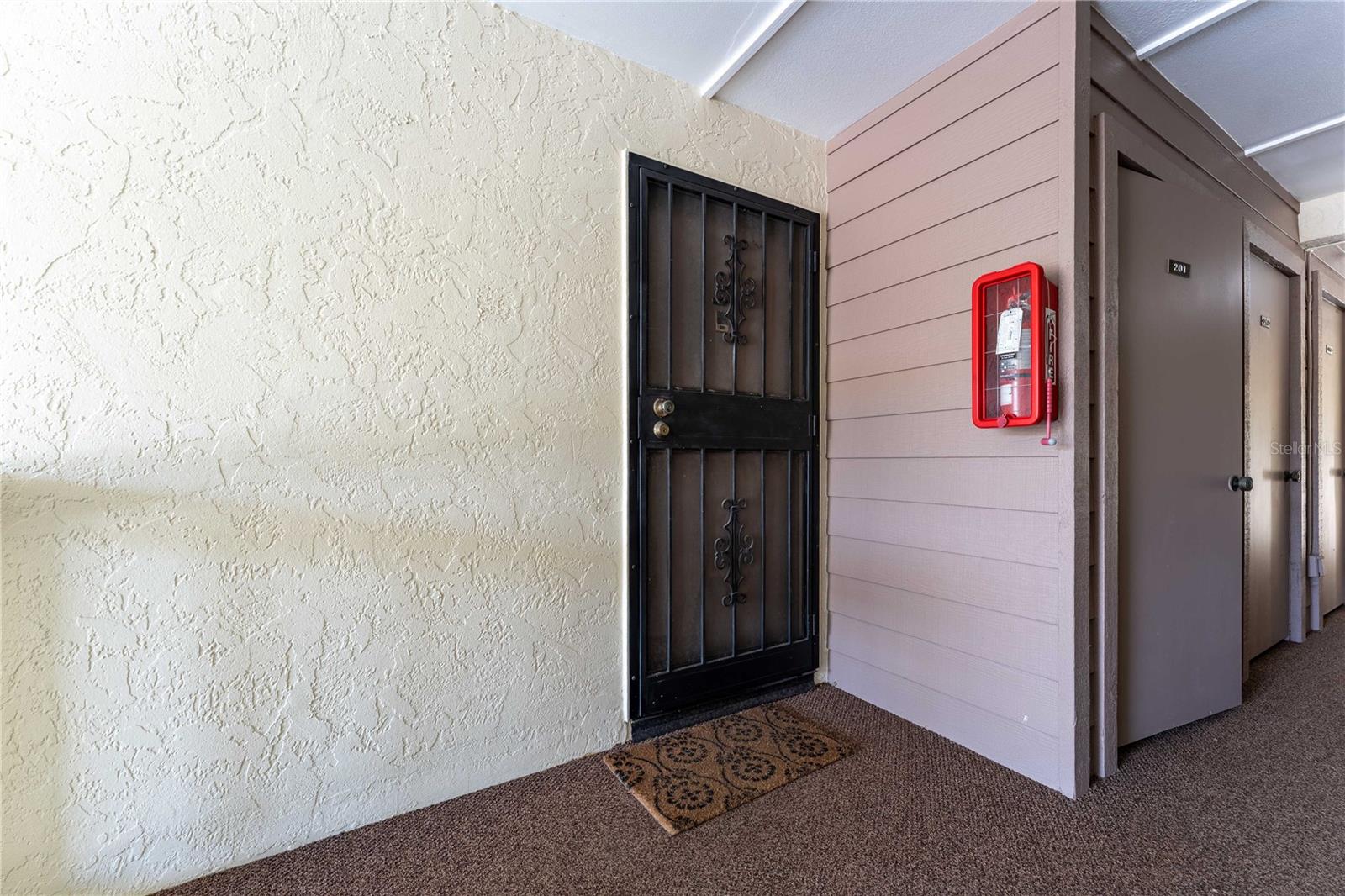 BIRD BAY V - Residential