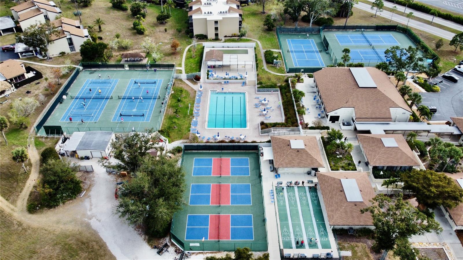 BIRD BAY V - Residential