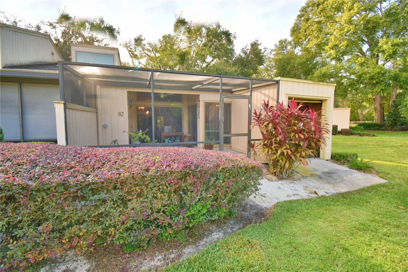 ASPENWOOD AT GRENELEFE PH 01 CONDO - Residential