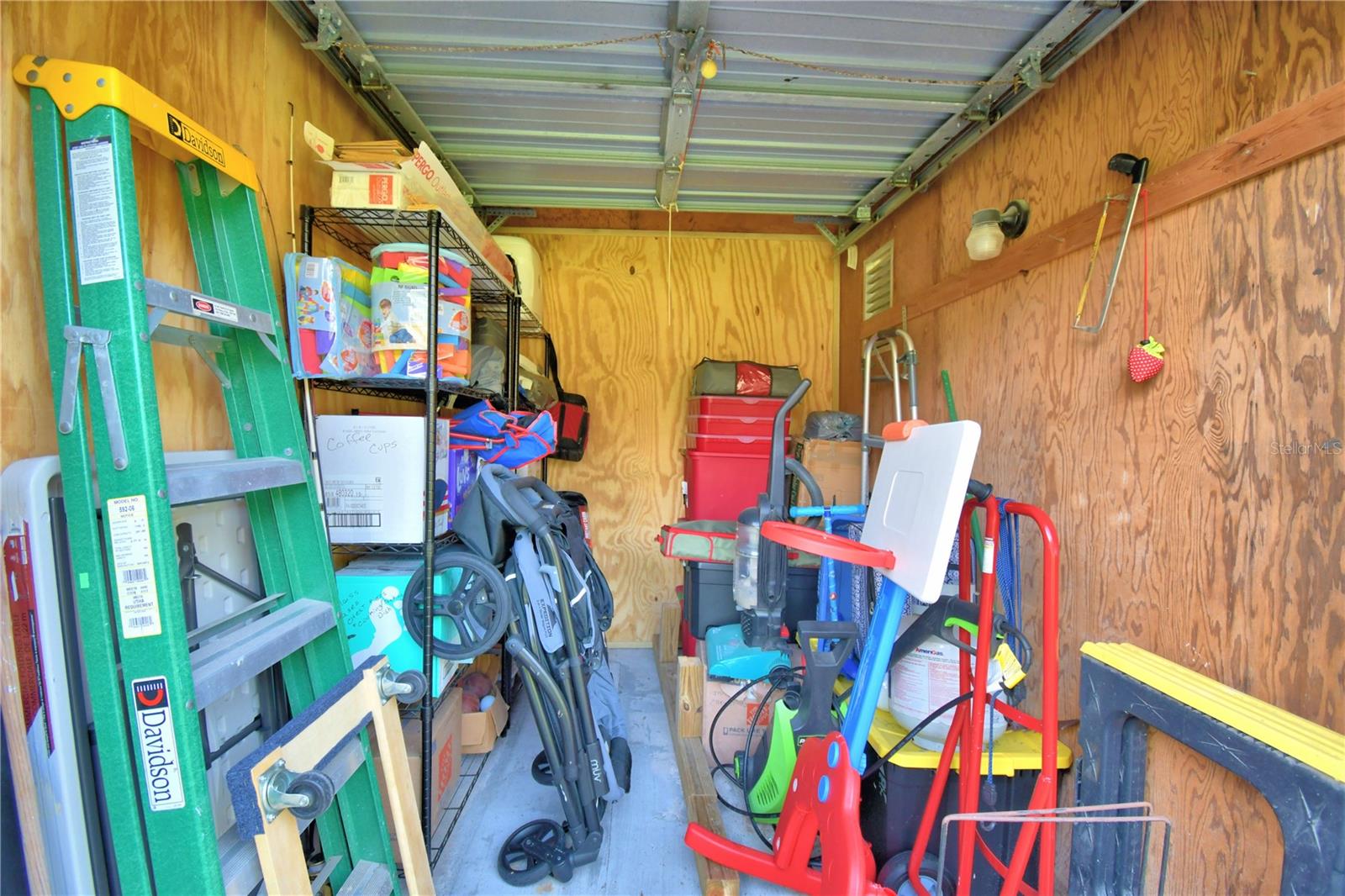 ASPENWOOD AT GRENELEFE PH 01 CONDO - Residential