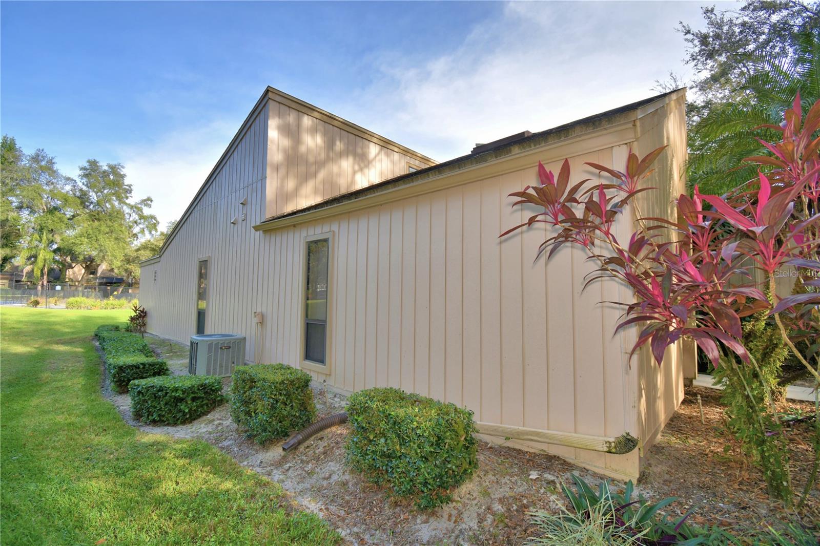 ASPENWOOD AT GRENELEFE PH 01 CONDO - Residential