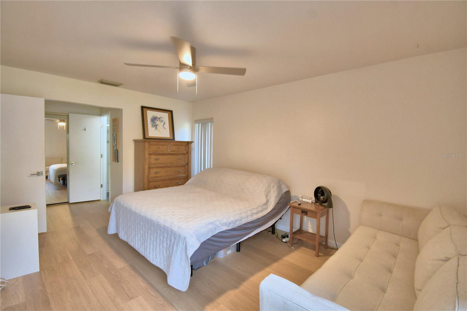 ASPENWOOD AT GRENELEFE PH 01 CONDO - Residential