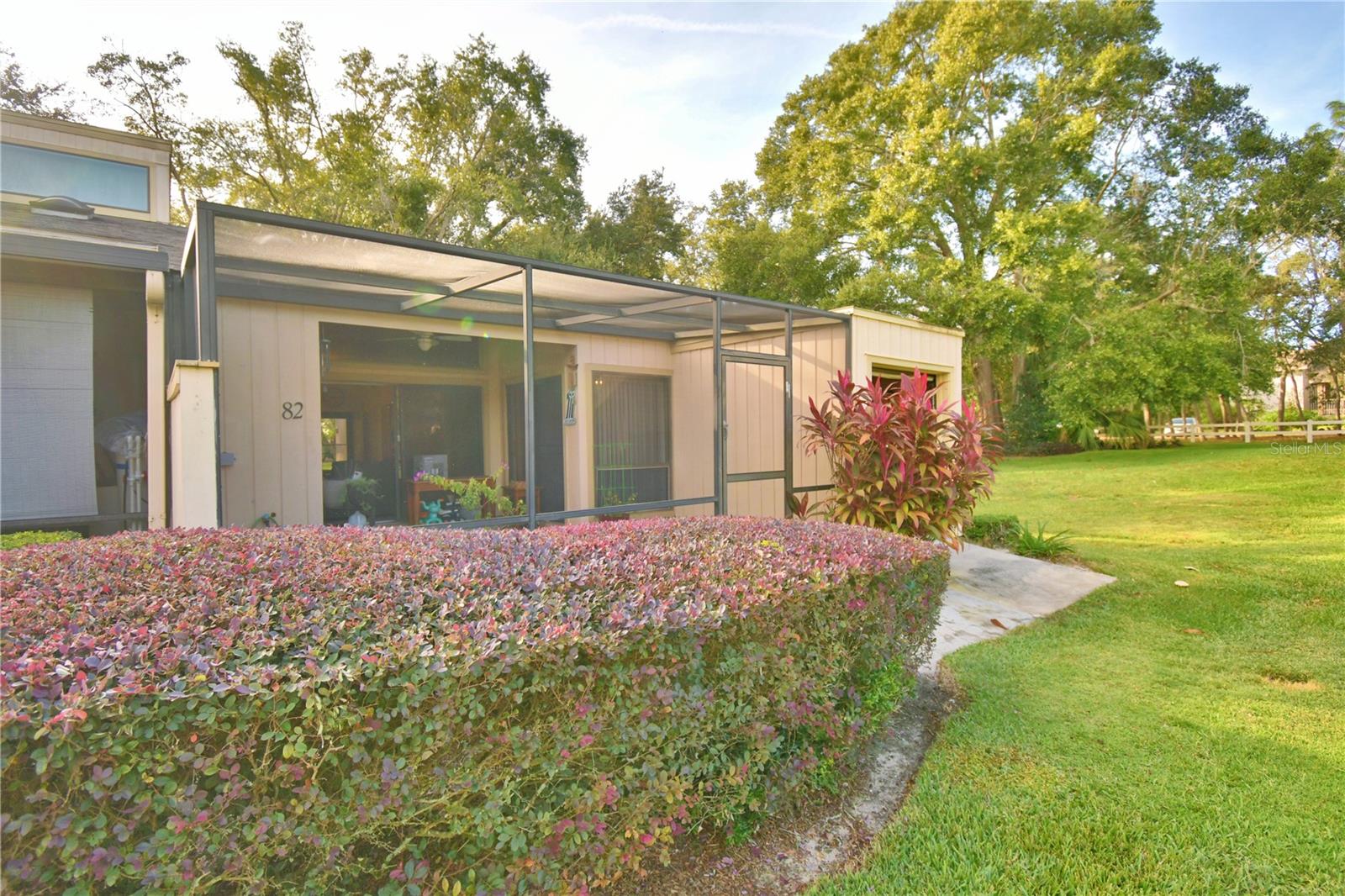 ASPENWOOD AT GRENELEFE PH 01 CONDO - Residential