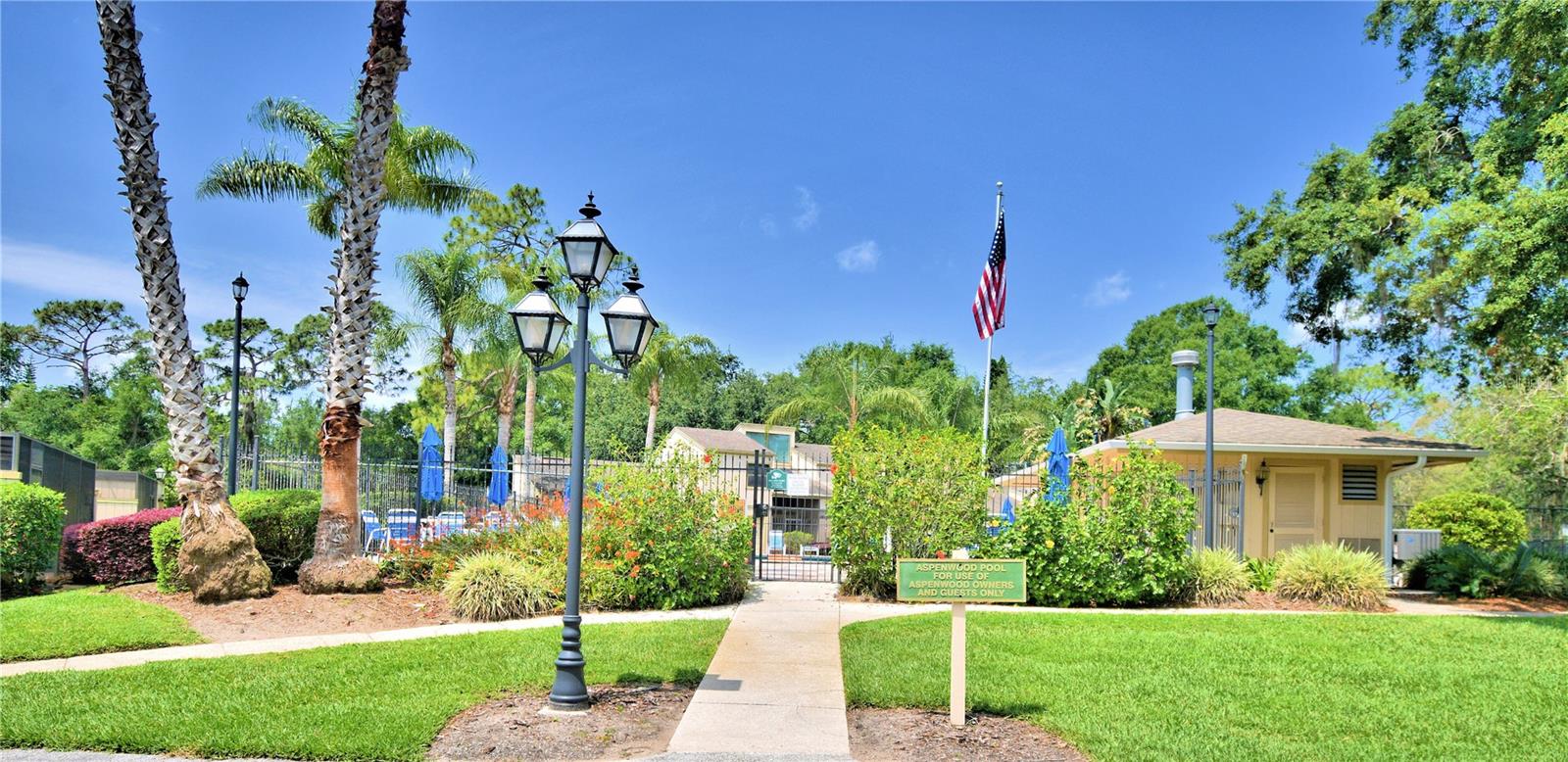 ASPENWOOD AT GRENELEFE PH 01 CONDO - Residential