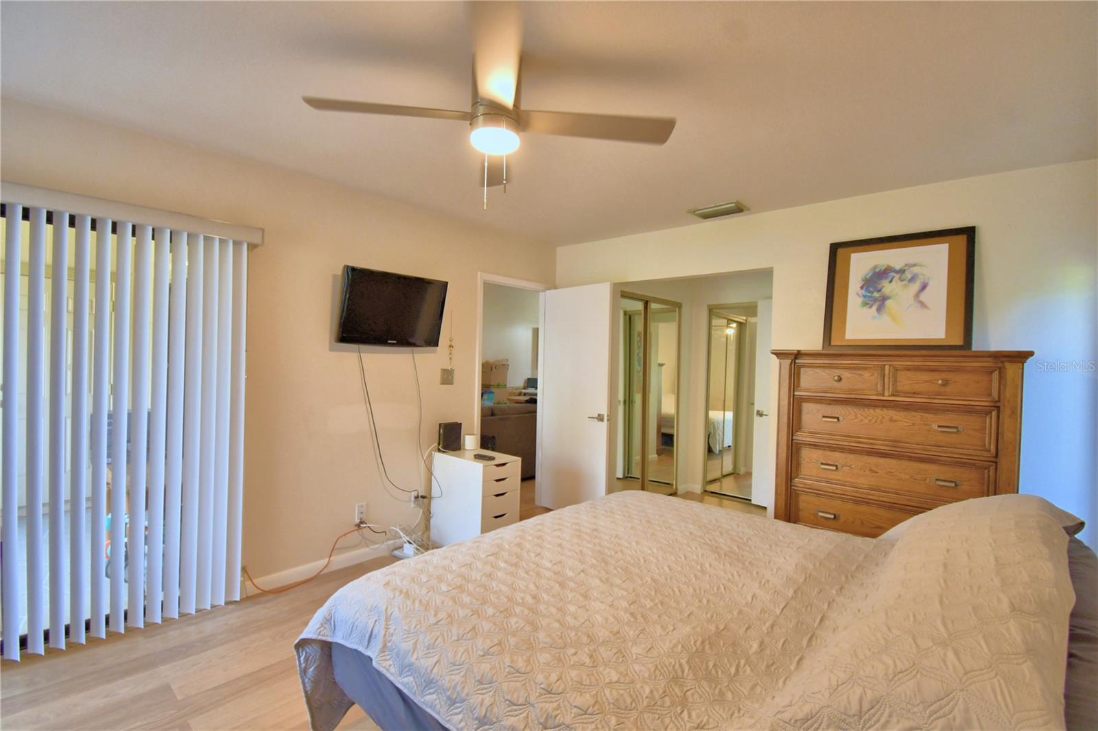 ASPENWOOD AT GRENELEFE PH 01 CONDO - Residential