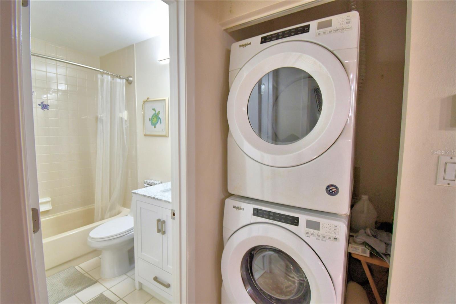 ASPENWOOD AT GRENELEFE PH 01 CONDO - Residential