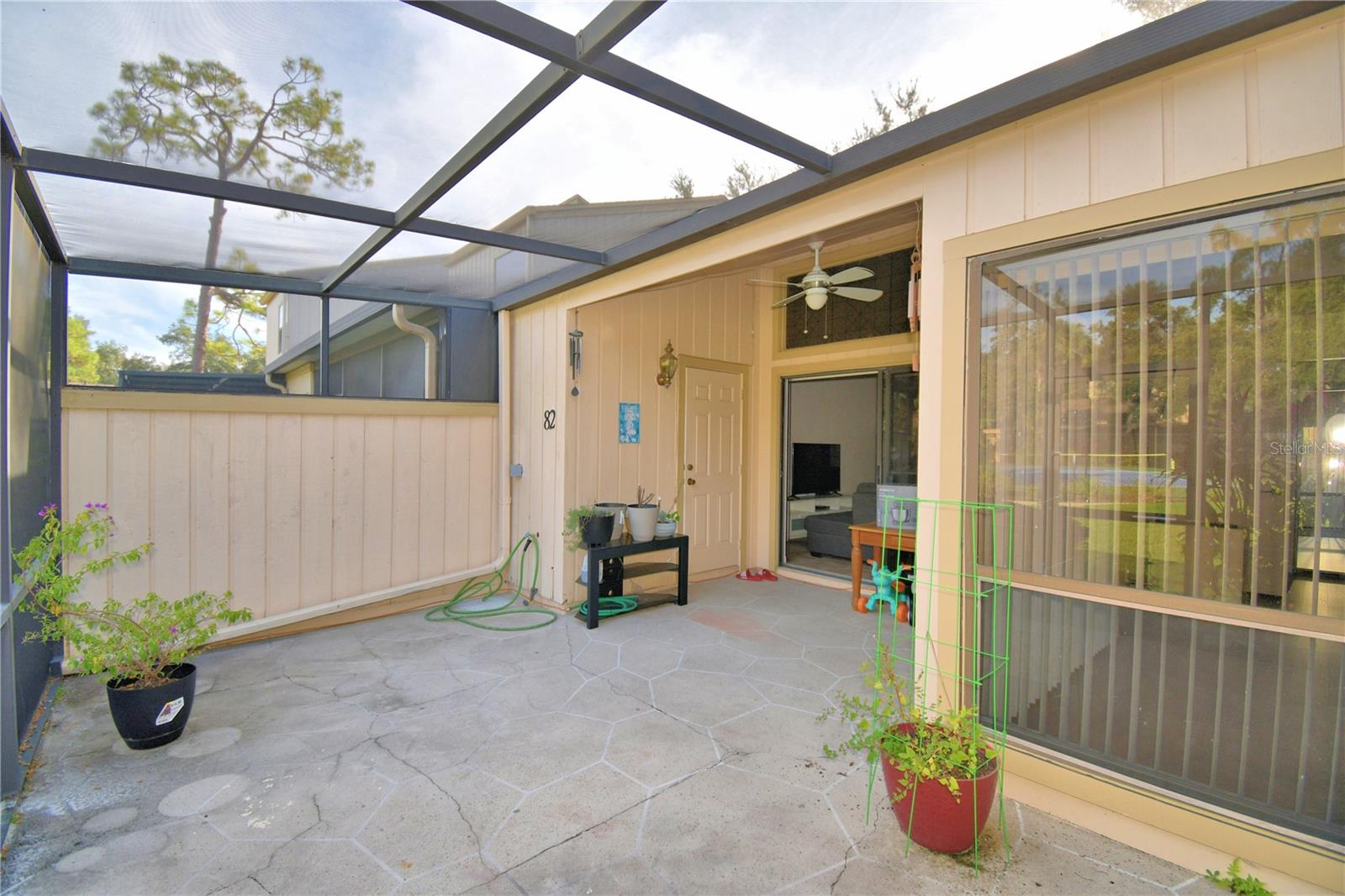 ASPENWOOD AT GRENELEFE PH 01 CONDO - Residential