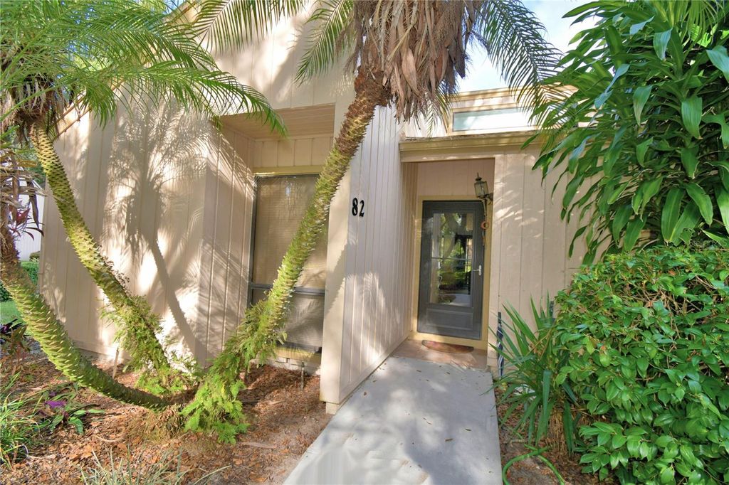 Photo of 82 Aspen Drive, Haines City, FL 33844 (MLS # S5138330)
