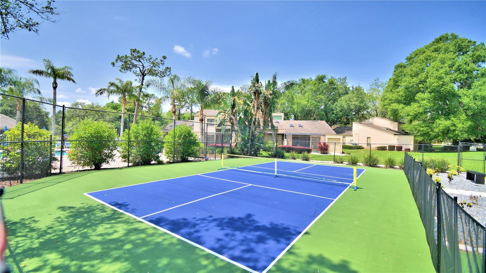 ASPENWOOD AT GRENELEFE PH 01 CONDO - Residential