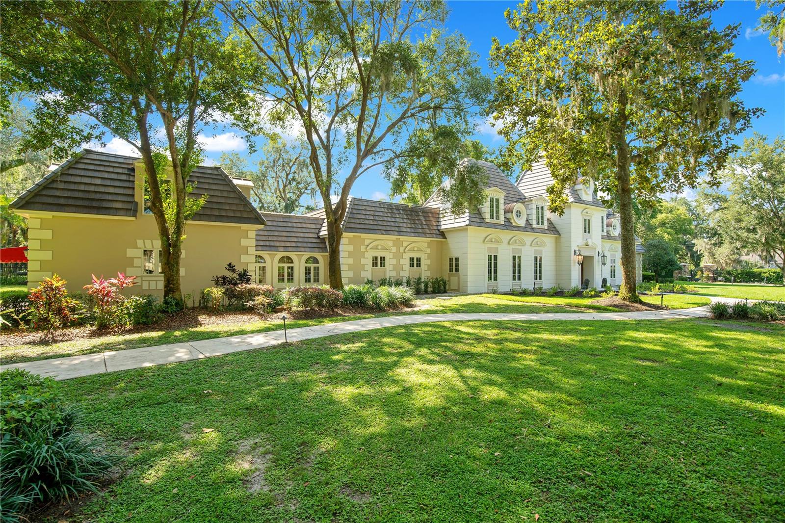5100 CRANES POINT COURT